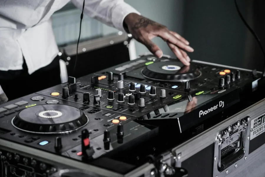 Renginio fotografija — Atlikėjai ir DJ